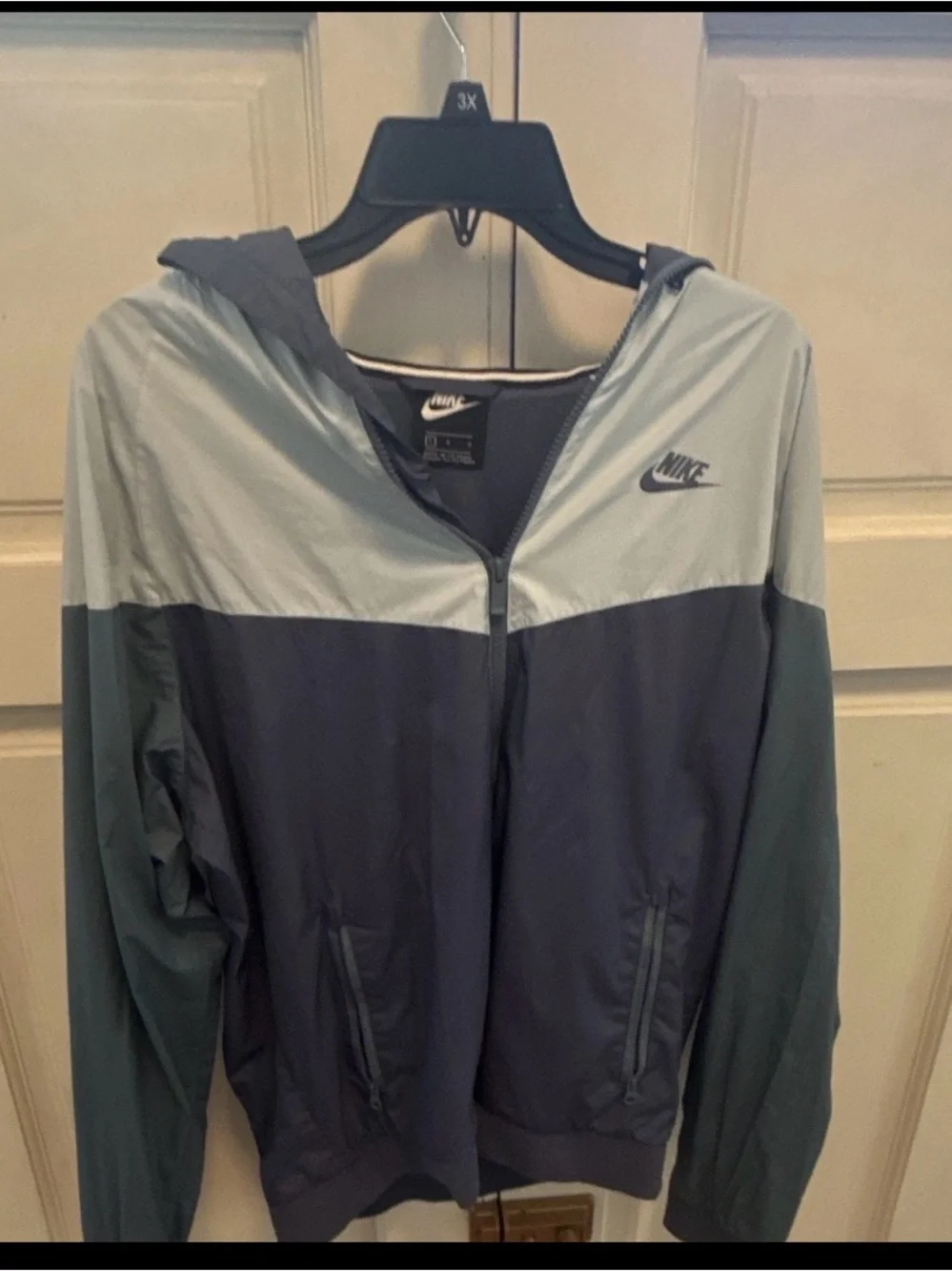 Nike Women's Two-Tone Hooded Windbreaker Jacket - Light blue & Dark blue
